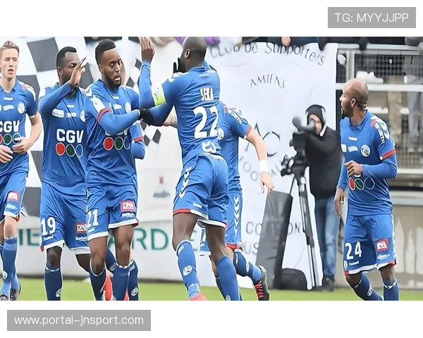 斯特拉斯堡4-1大胜里尔，送对手五连败